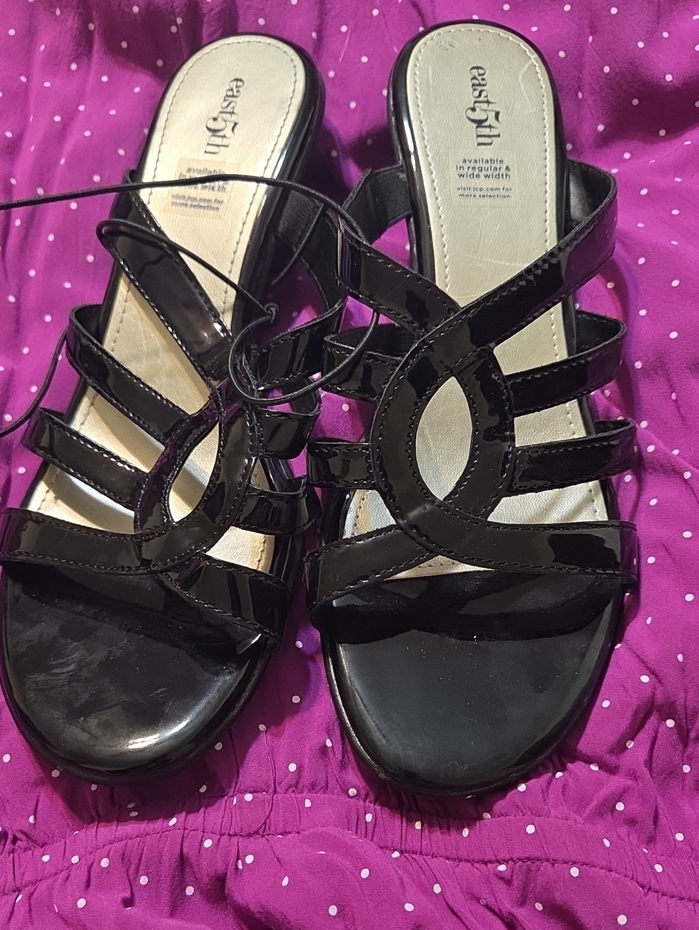 East 5th Ladies black sandles  size11